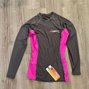NWT! O'NEILL Rash Guard 50+ Ultraviolet Protection